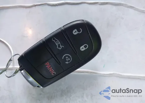 2016 Dodge Charger Sxt z USA, uszkodzony, nr VIN 2C3CDXHG9GH149612